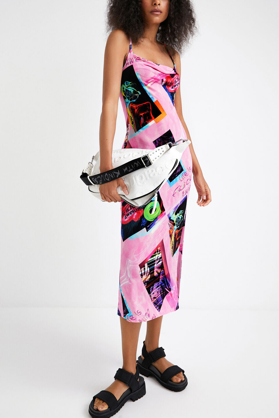 Desigual Neo Tropic STREET ART MIDI DRESS