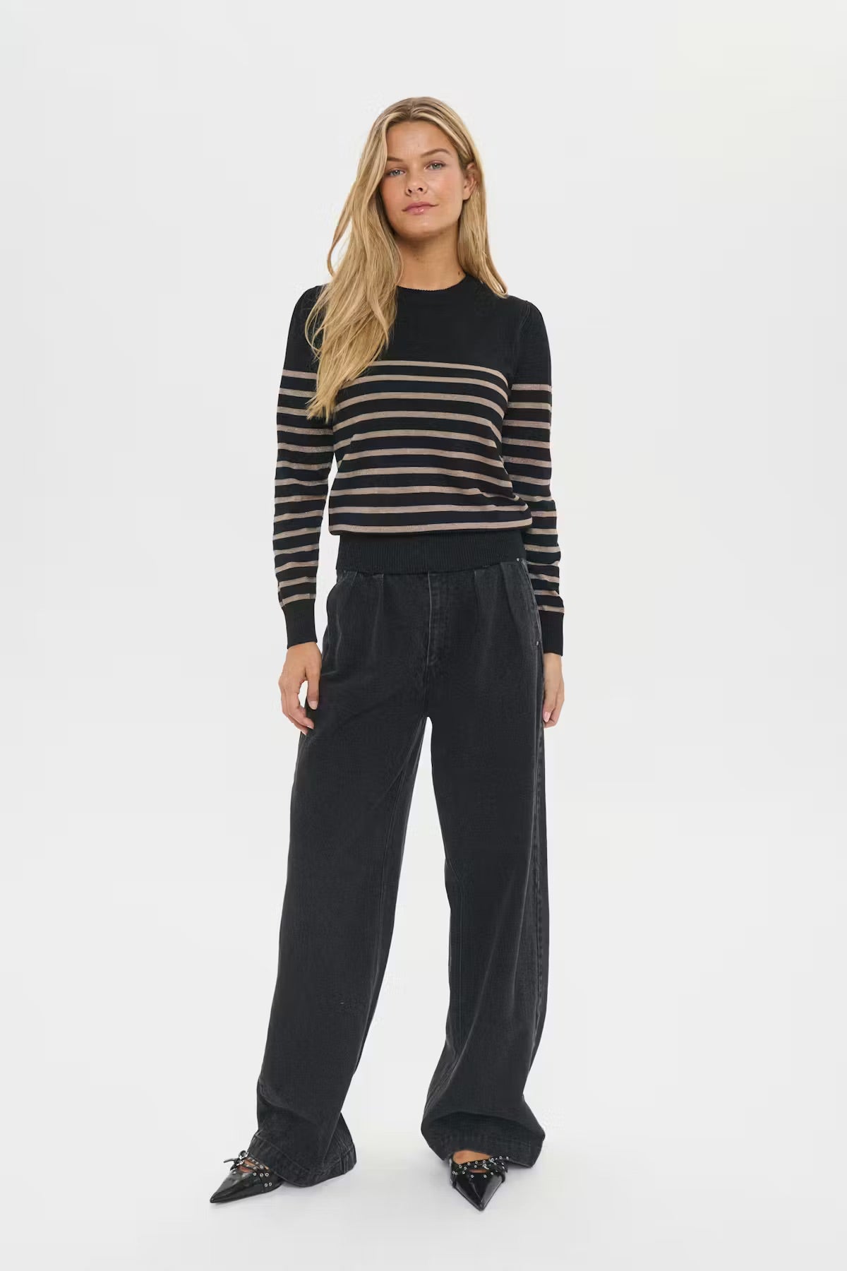 Saint Tropez MilaSZ Pullover - Black with Gold Stripes