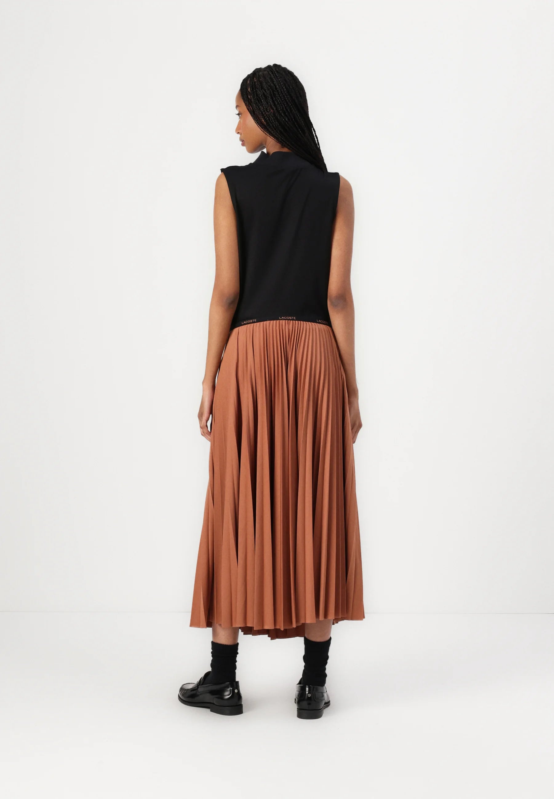 Lacoste Women's Elastic Waist Pleated Skirt