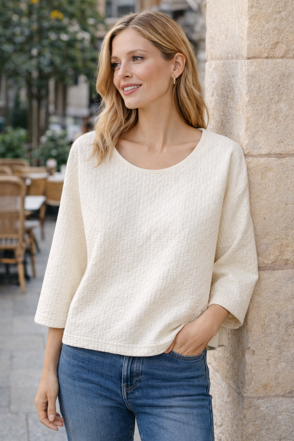 Rinascimento Textured Cropped Top with 3/4 Sleeves - Cream