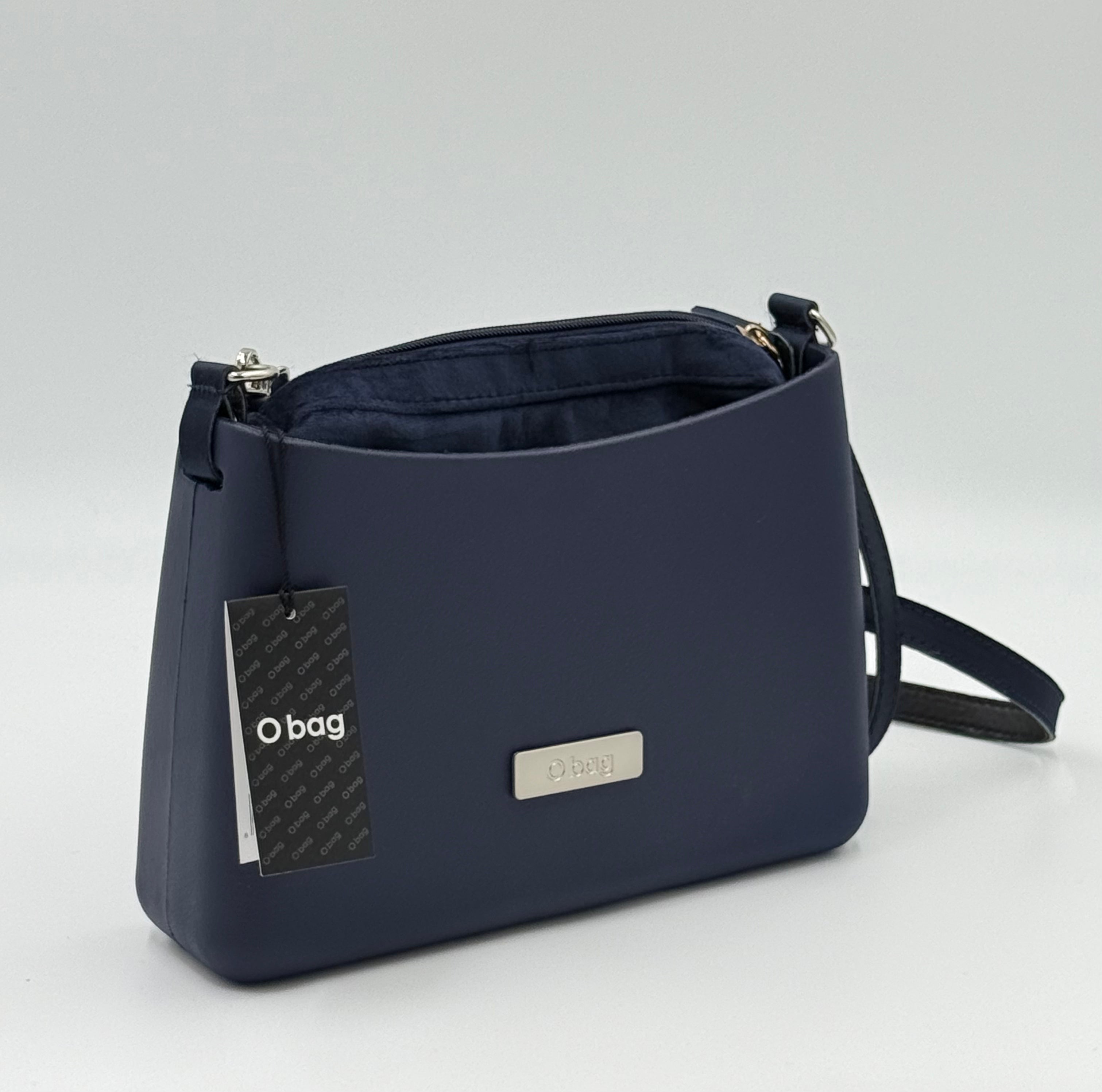O bag Glam – dark blue bag with dark blue suede-effect lining