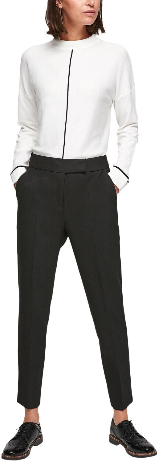 s.Oliver Women's Black Tailored Trousers - Slim Fit Ankle Length - Model 2102854
