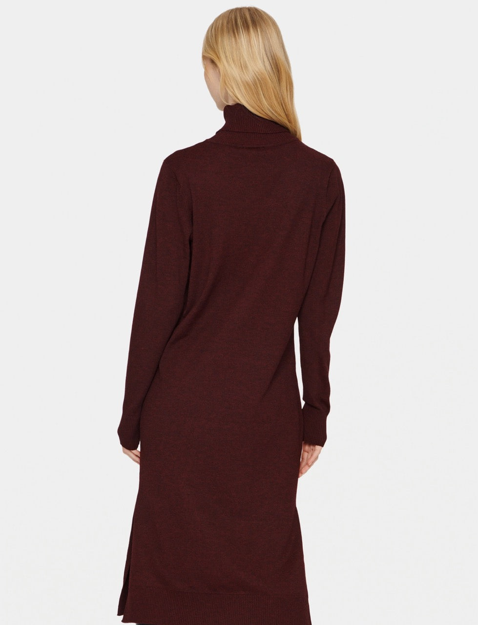 Saint Tropez MilaSZ Roll Neck Long Dress - Burgundy